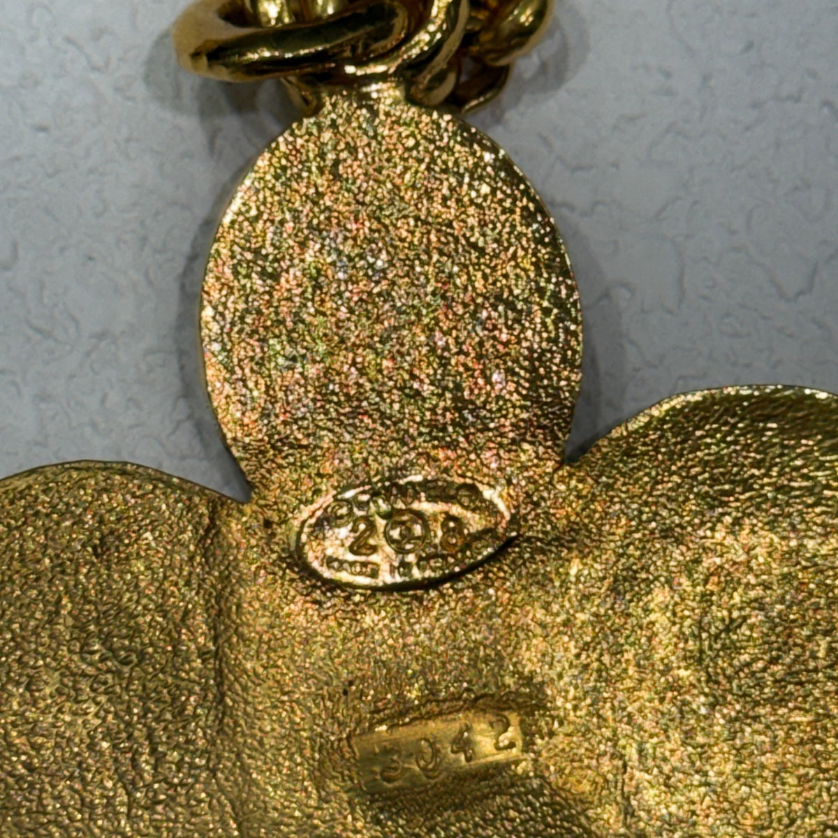 CHANEL Gold CC Clover Chain Necklace