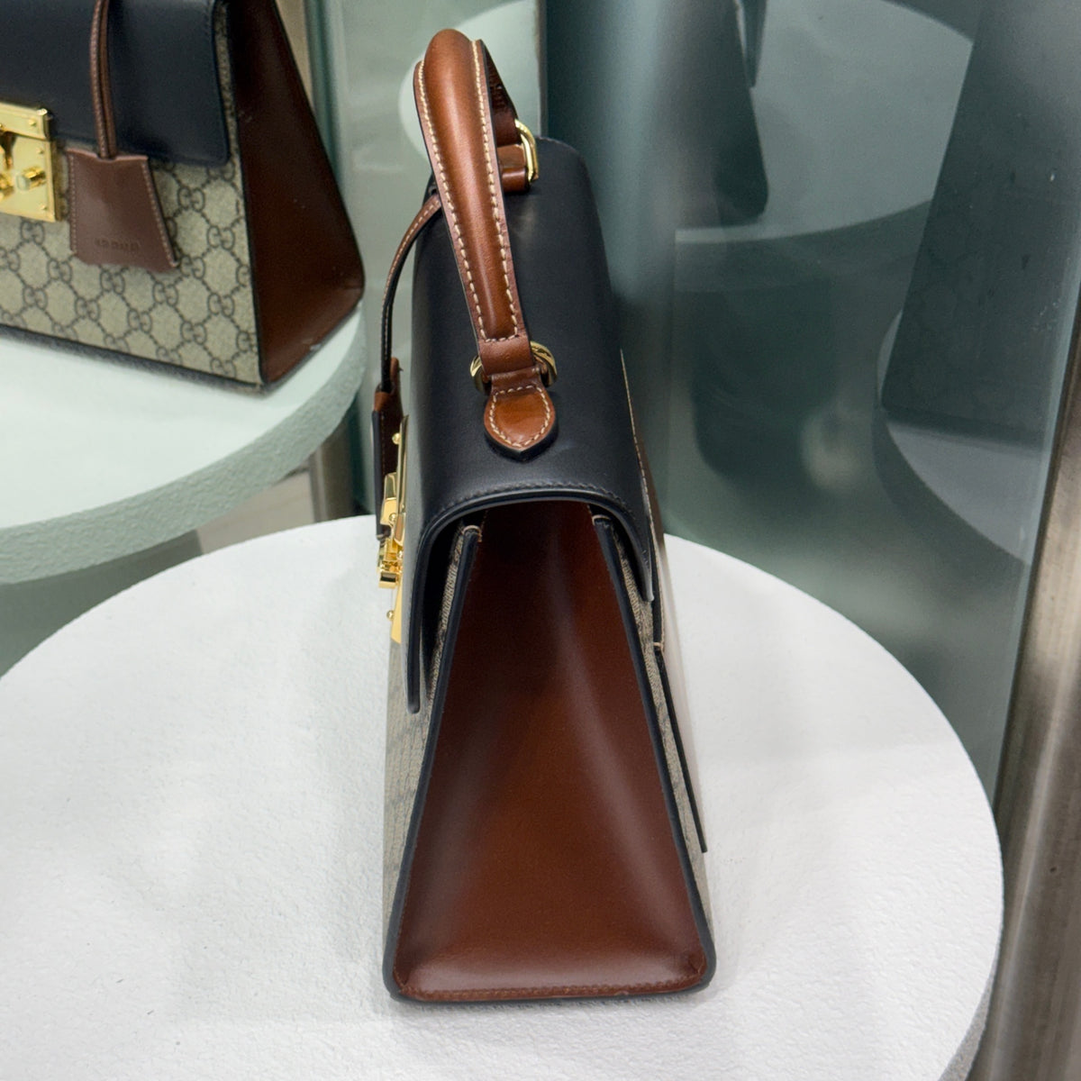 GUCCI GG Supreme Top Handle Bag
