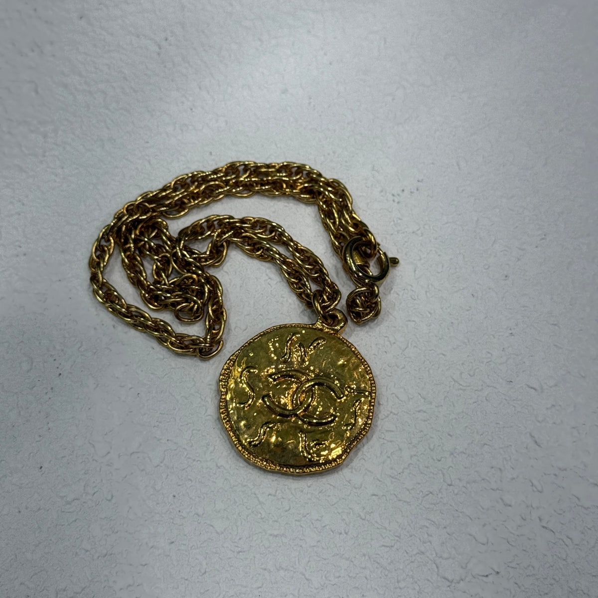 CHANEL Gold CC Pendant Necklace