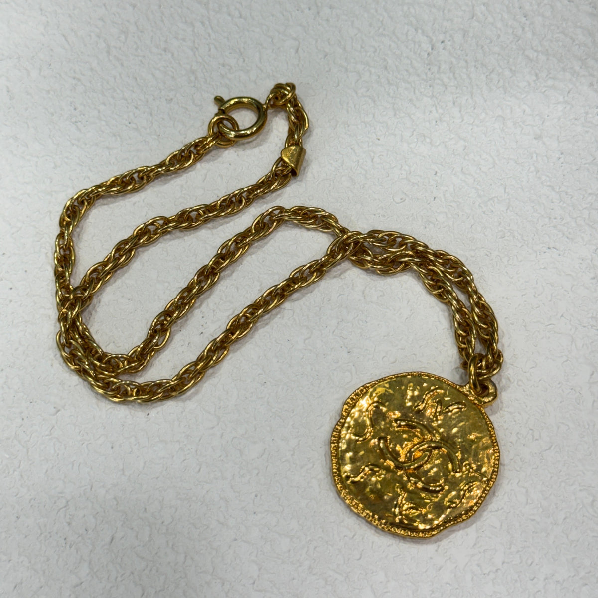 CHANEL Gold CC Pendant Necklace
