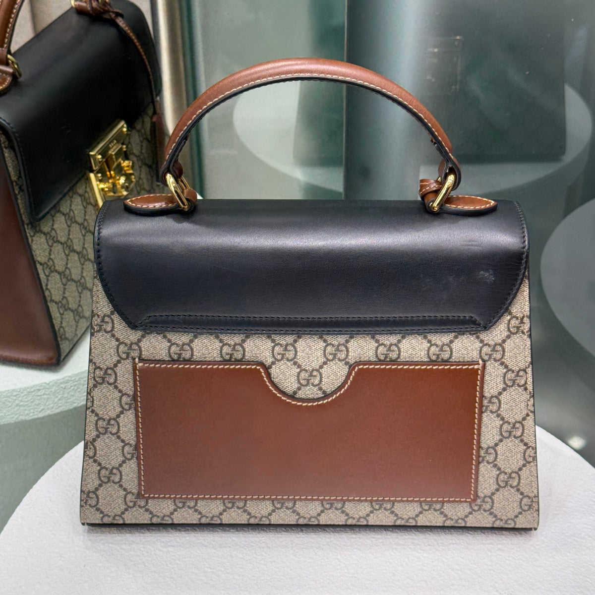 GUCCI GG Supreme Top Handle Bag