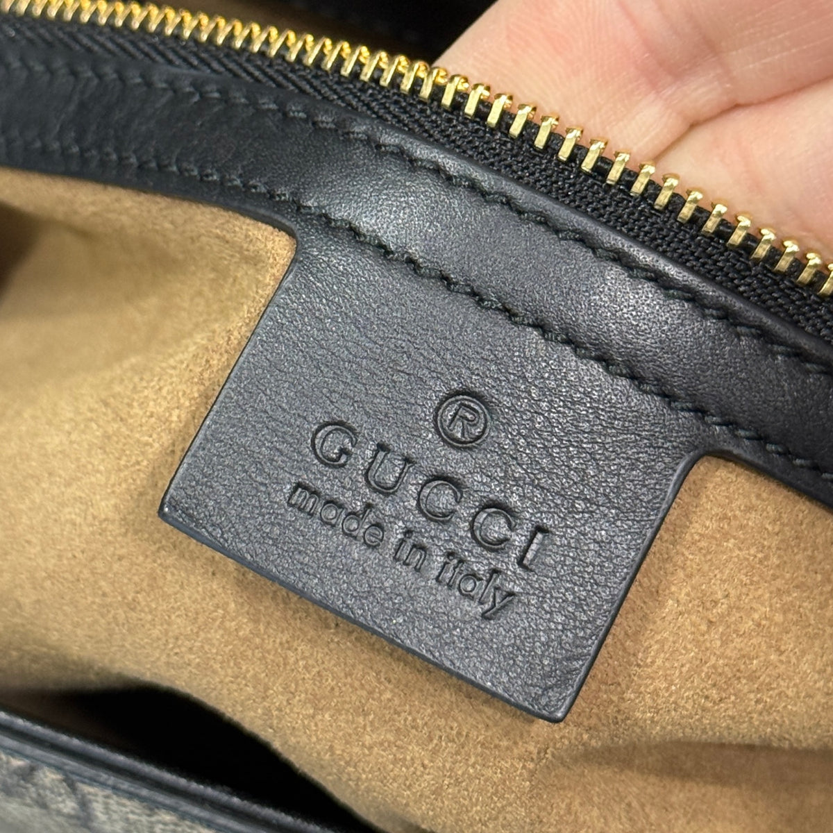 GUCCI GG Supreme Top Handle Bag