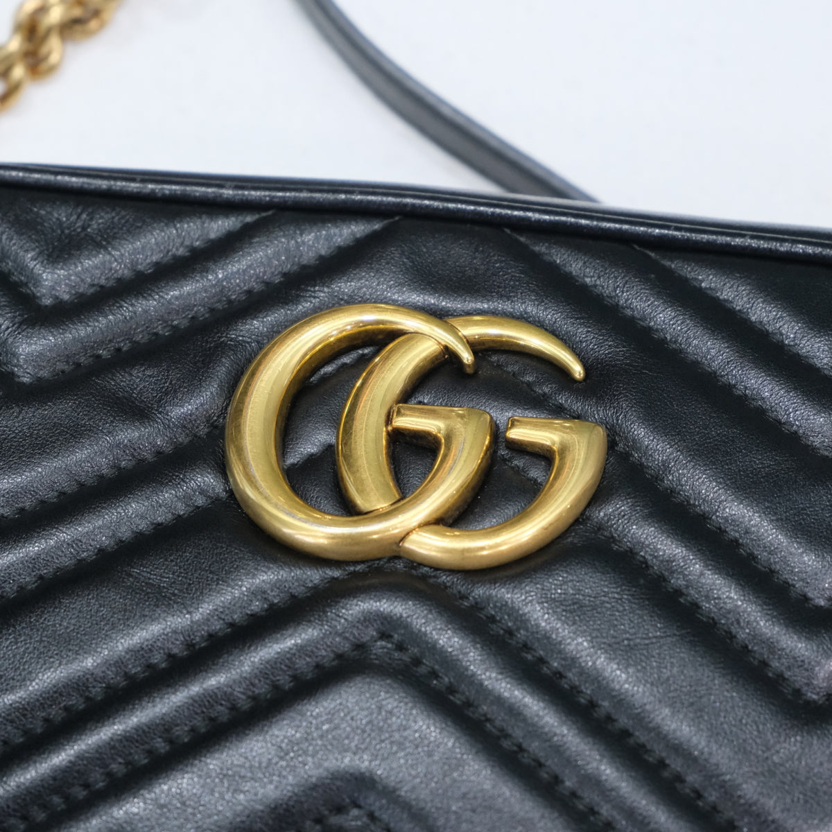 GUCCI GG Marmont Small Camera Crossbody Bag - Black