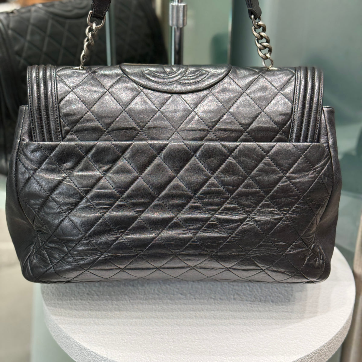 CHANEL Boy Bag Antik Large Quilted Lambskin Black