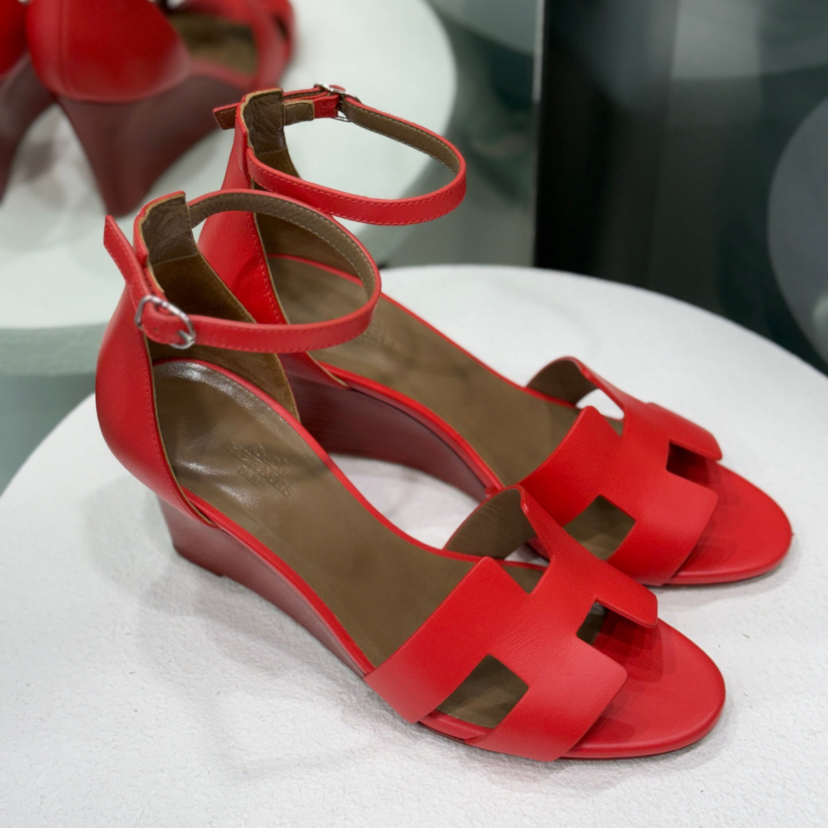 HERMÈS Red Wedge Heels Sz 39