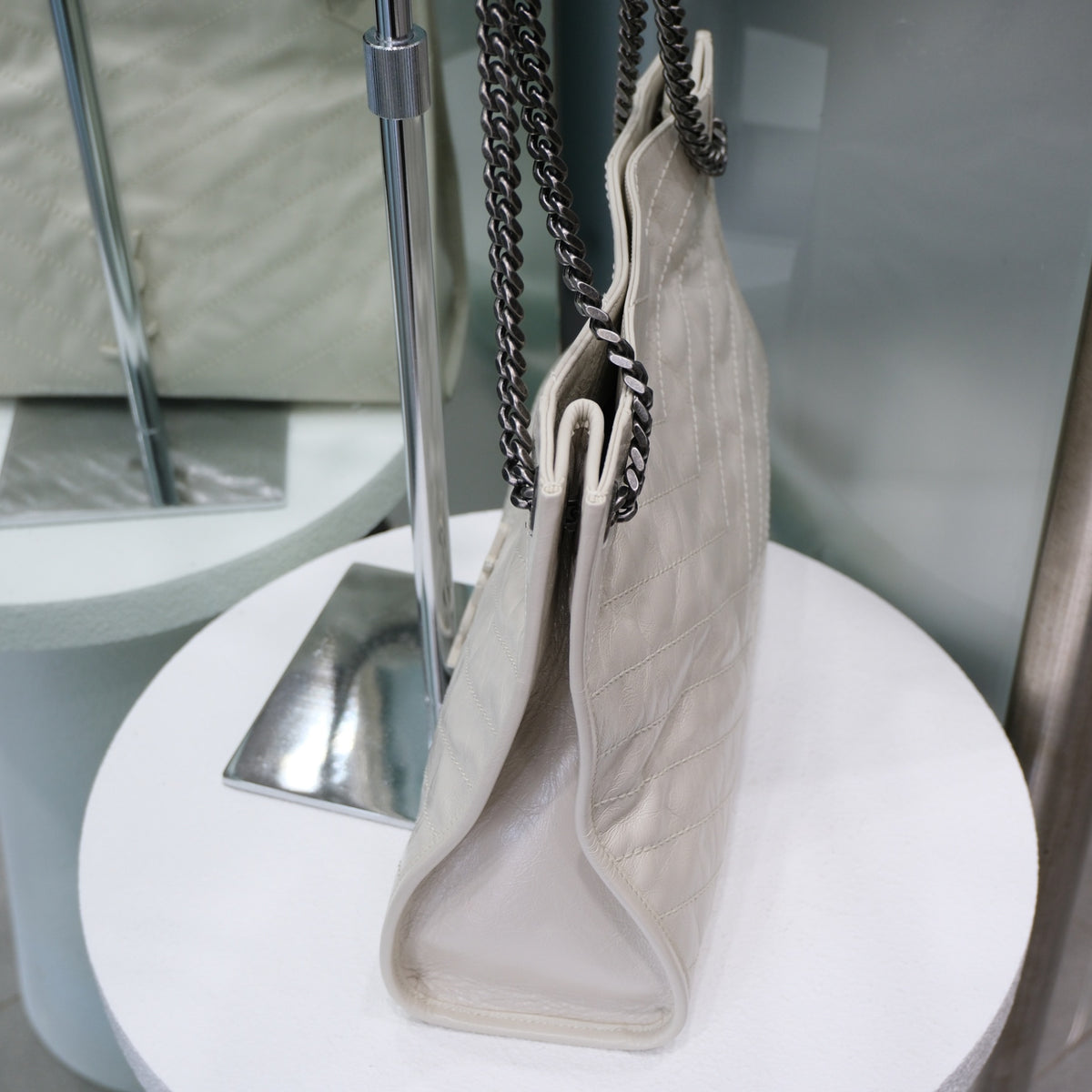 SAINT LAURENT Niki Shopping Tote -Ivory
