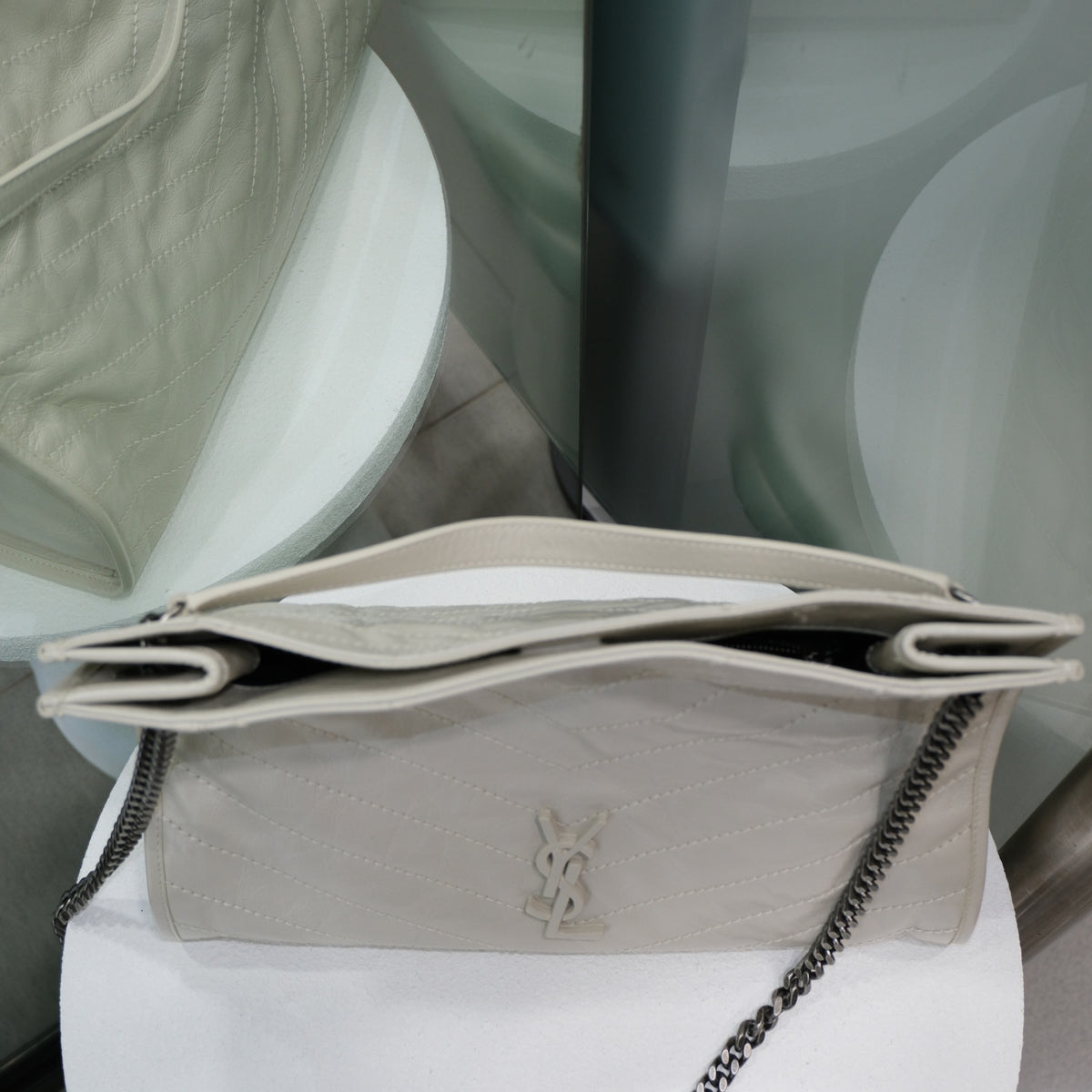 SAINT LAURENT Niki Shopping Tote -Ivory