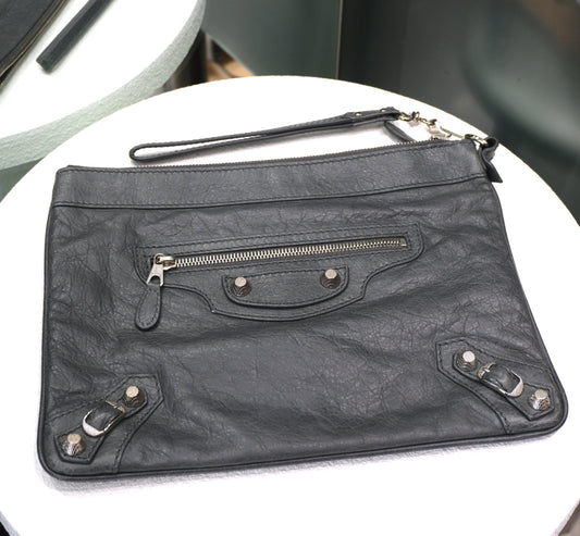 BALENCIAGA Motocross Leather Clutch – Grey