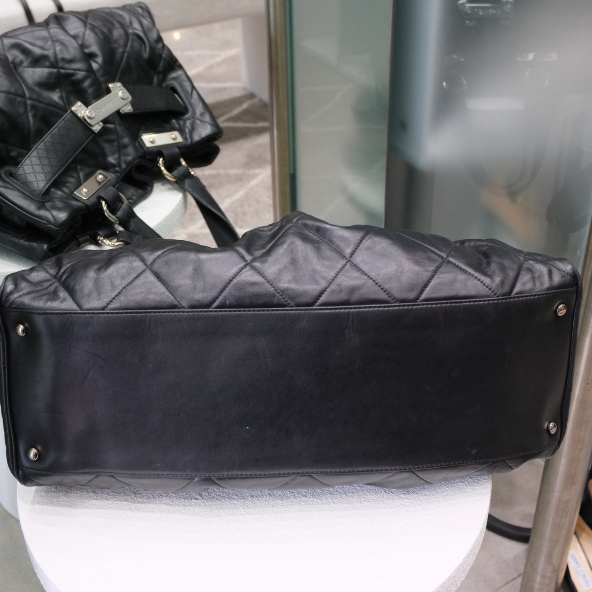 CHANEL Paris-Londres Door Latch Large Tote