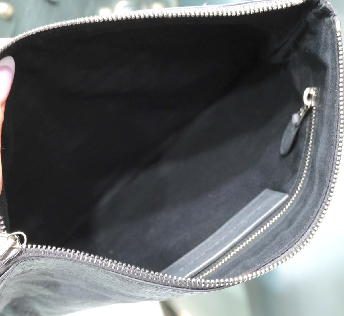 BALENCIAGA Motocross Leather Clutch – Grey