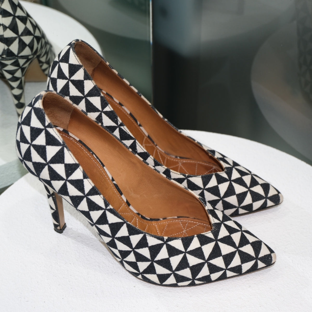 ISABEL MARANT Geometric Heels Sz 38