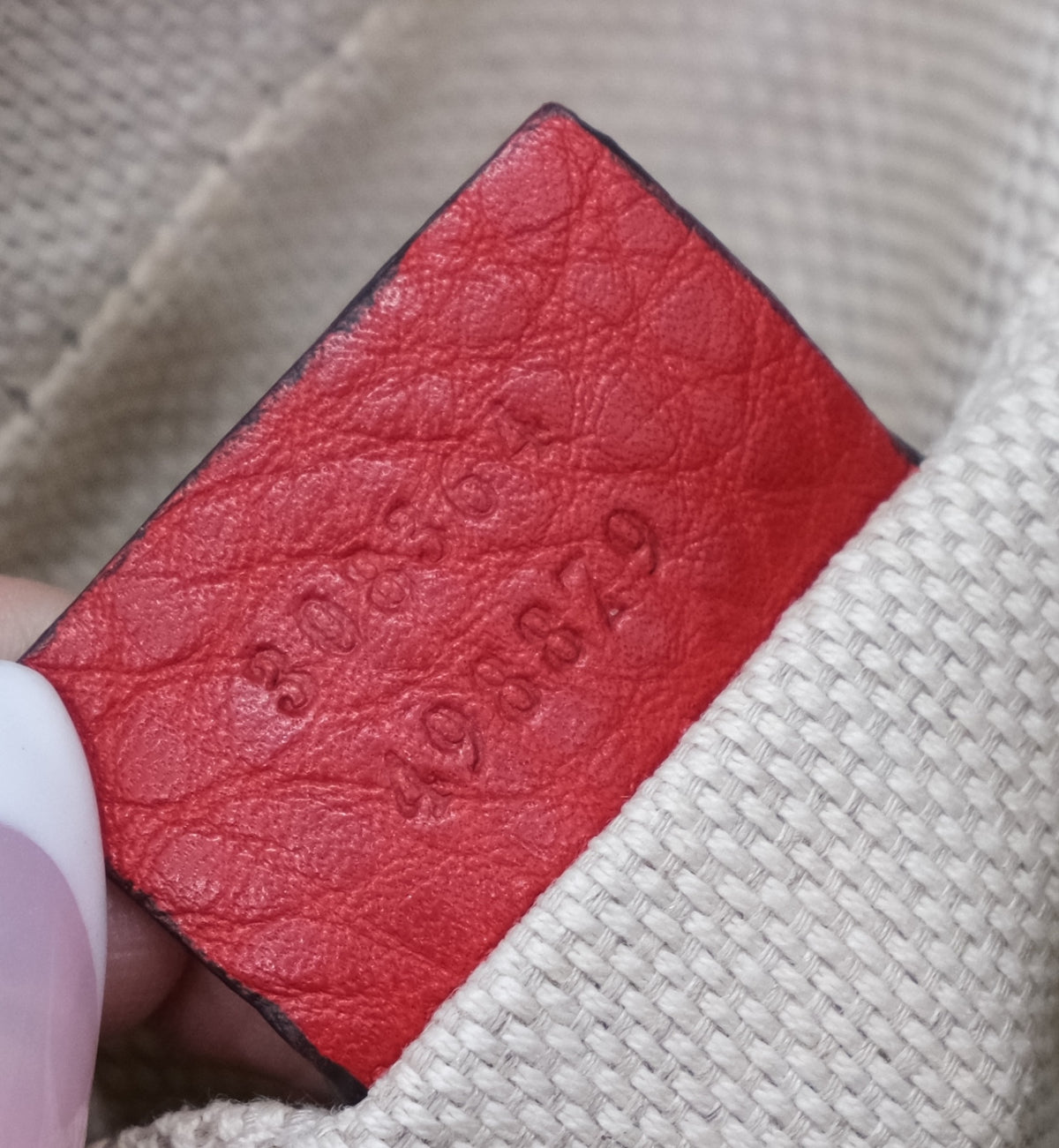 GUCCI Camera Bag Small - Red