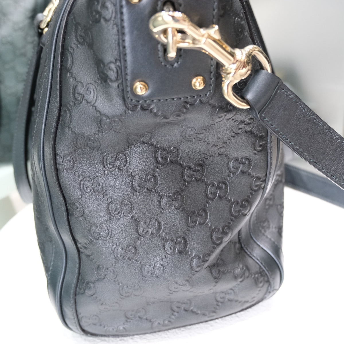 GUCCI Guccissima Leather Interlocking GG Charm Tote