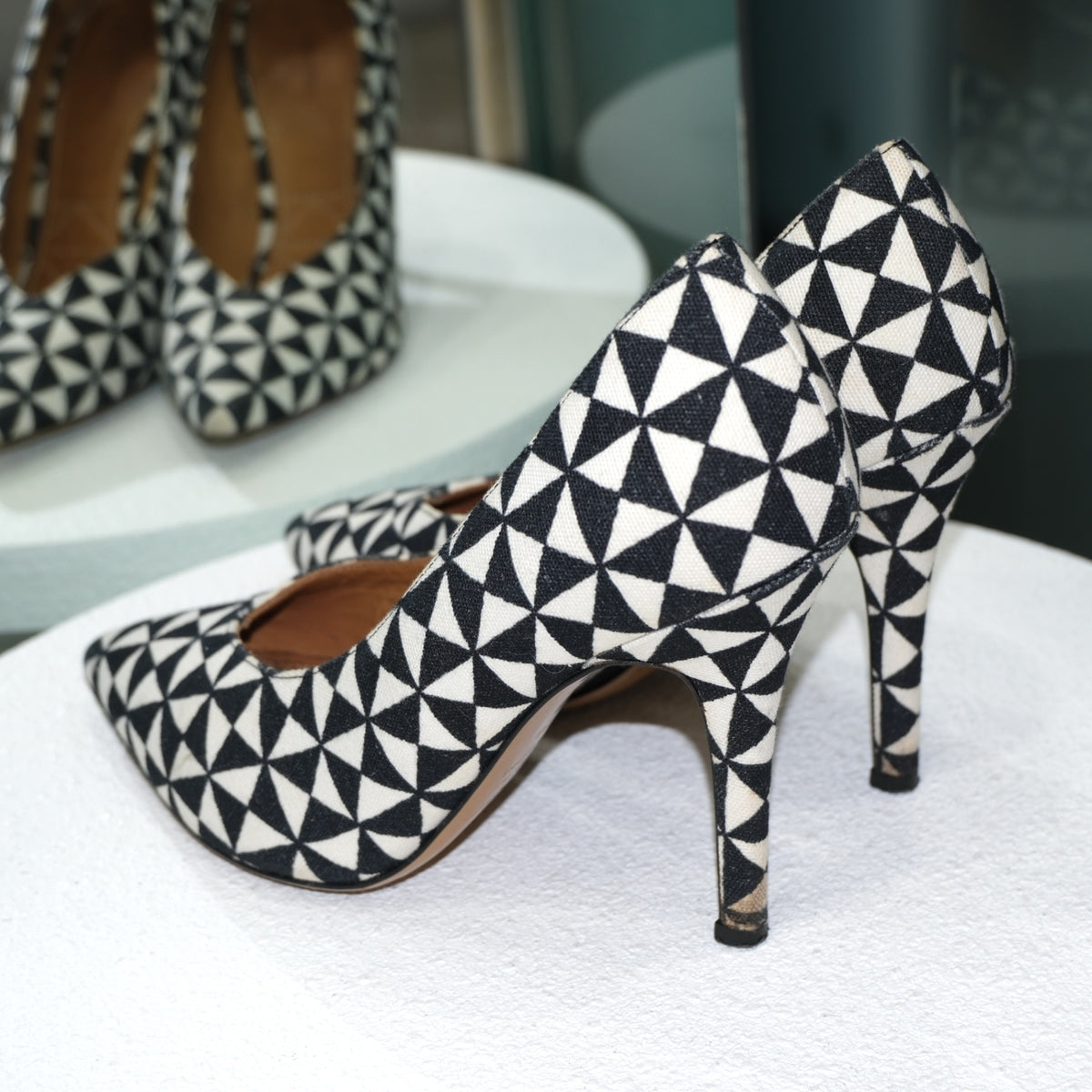 ISABEL MARANT Geometric Heels Sz 38